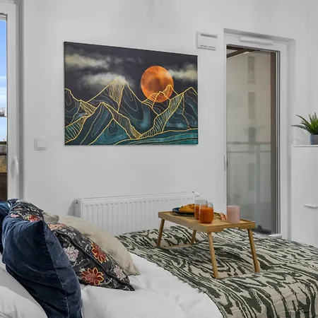 Apartament Targowa - Balcony, Location, Pge - By Rentujemy Warszawa