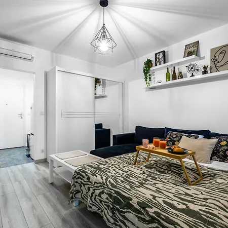 Apartament Targowa - Balcony, Location, Pge - By Rentujemy Warszawa